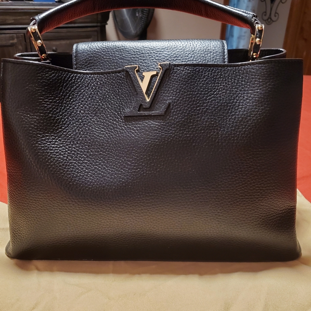 100% Authentic Louis Vuitton handbag